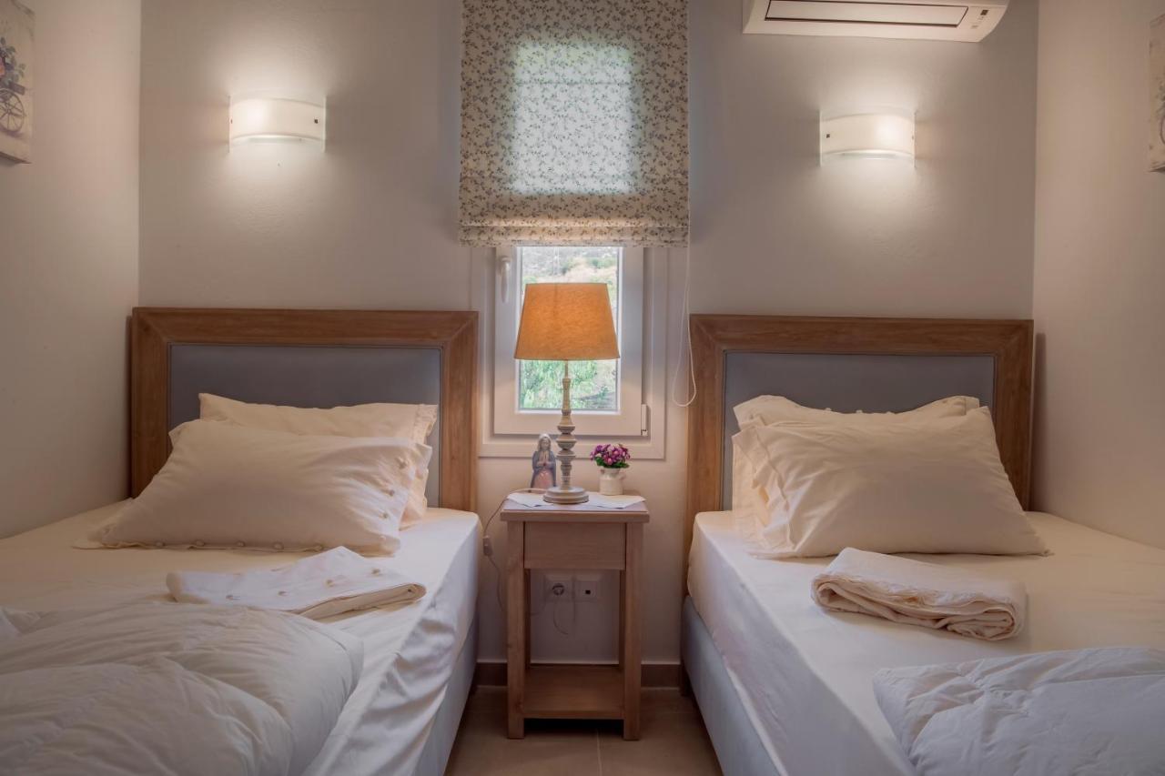 Eleni'S Guesthouse Aprovaton Екстериор снимка