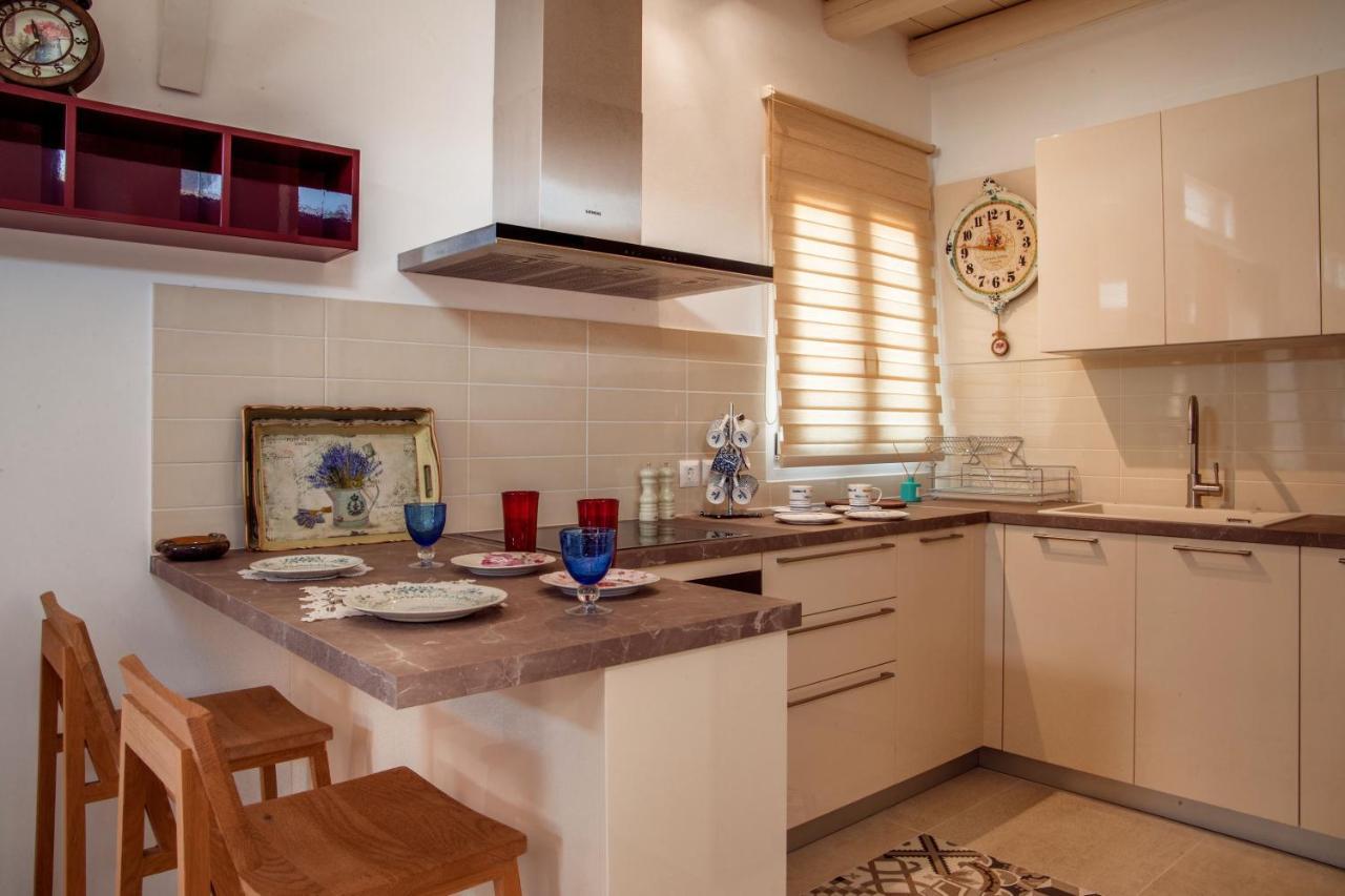 Eleni'S Guesthouse Aprovaton Екстериор снимка